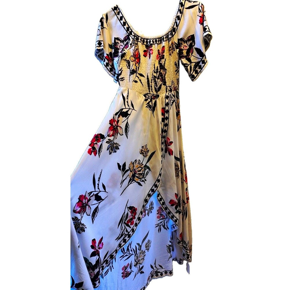 Jealous Tomato White Floral Square Neck Smocked Cap Sleeve Maxi Dress Size S